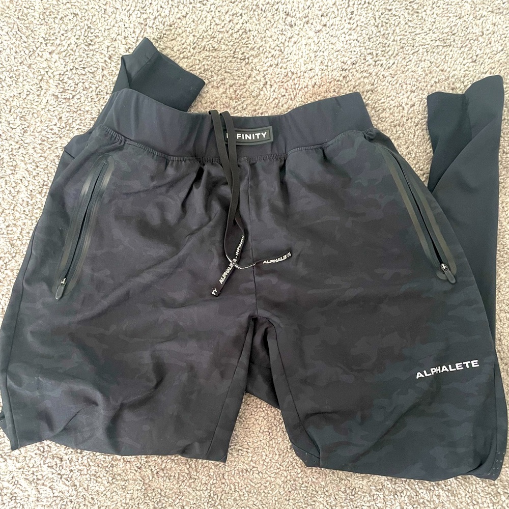 Alphalete joggers